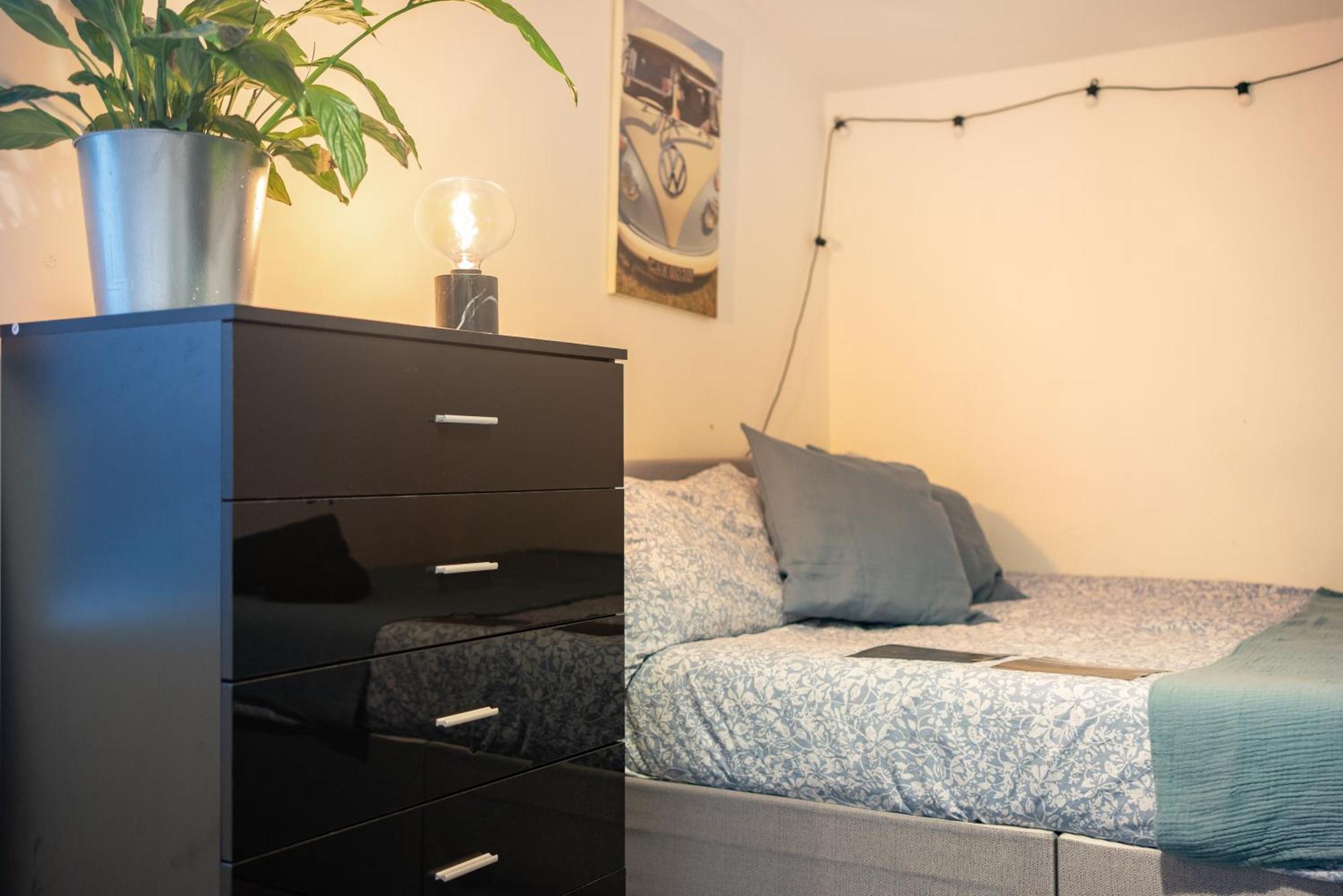 Cozy Rooms In Shared Accommodation Near Anfield Stadium With Parking And Wifi Liverpool Bagian luar foto