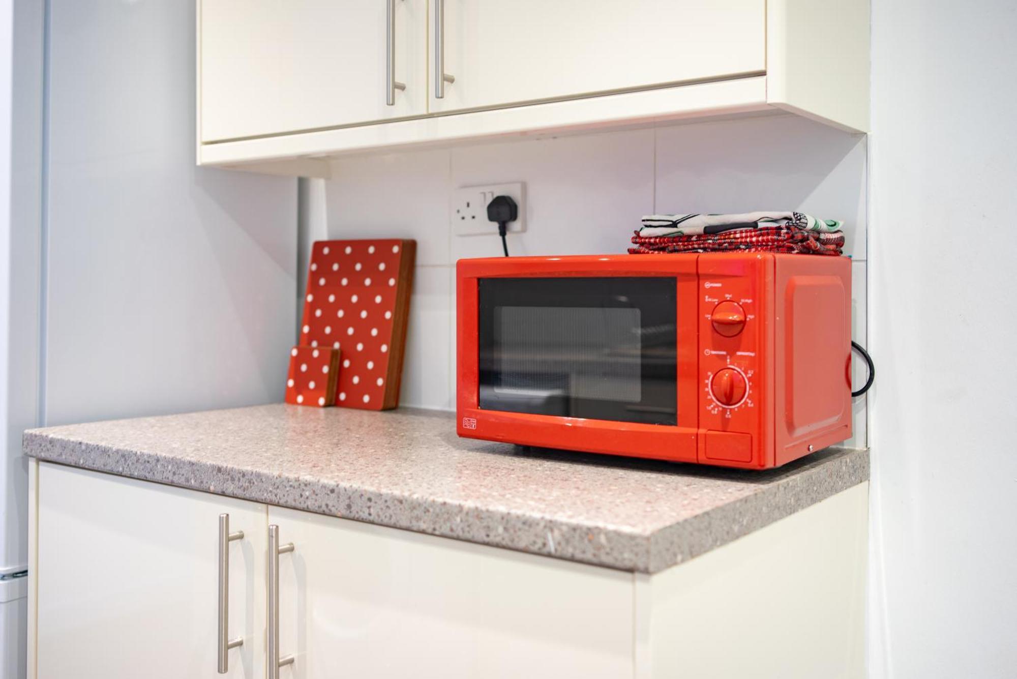 Cozy Rooms In Shared Accommodation Near Anfield Stadium With Parking And Wifi Liverpool Bagian luar foto